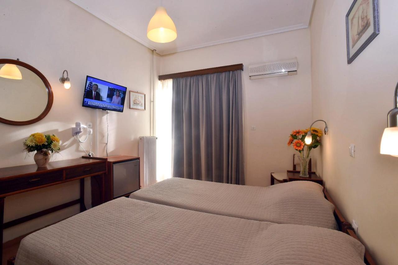 Siagas Beach Hotel Agioi Theodoroi Zewnętrze zdjęcie
