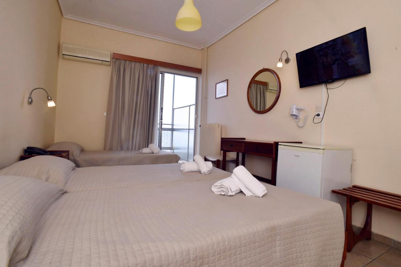 Siagas Beach Hotel Agioi Theodoroi Zewnętrze zdjęcie