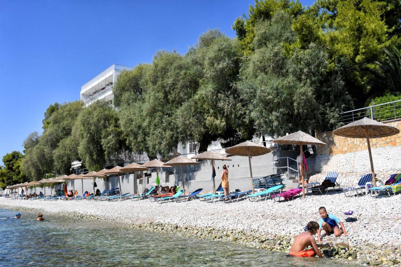 Siagas Beach Hotel Agioi Theodoroi Zewnętrze zdjęcie