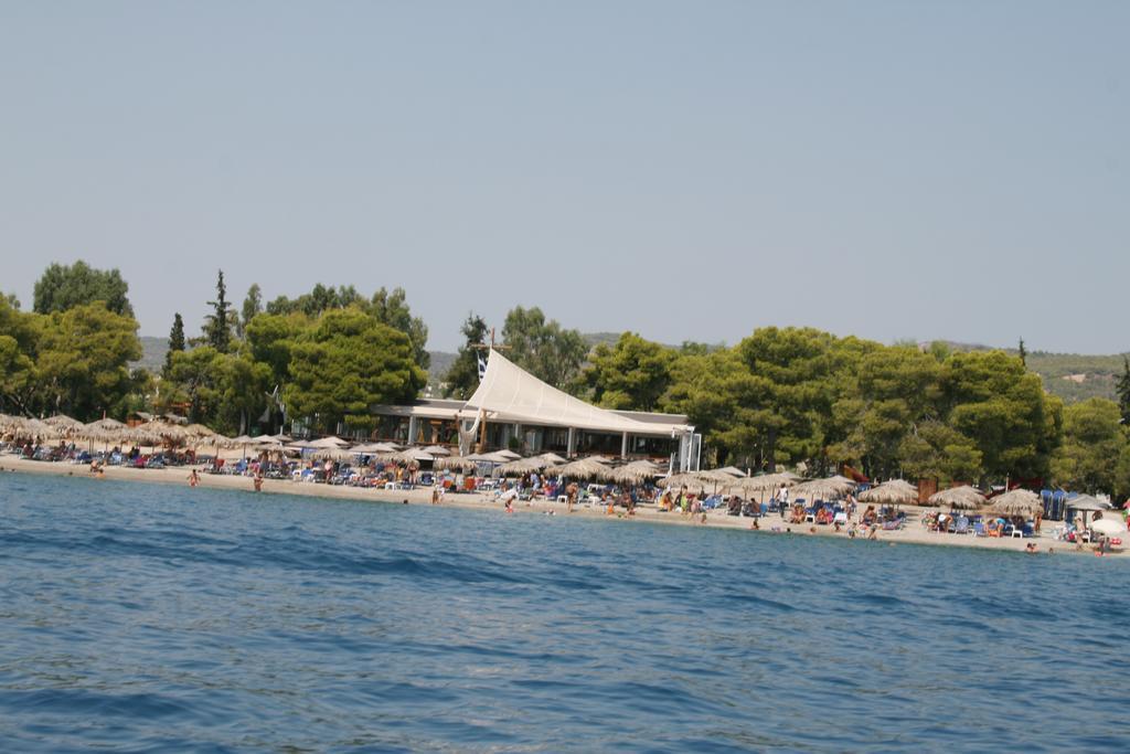 Siagas Beach Hotel Agioi Theodoroi Zewnętrze zdjęcie