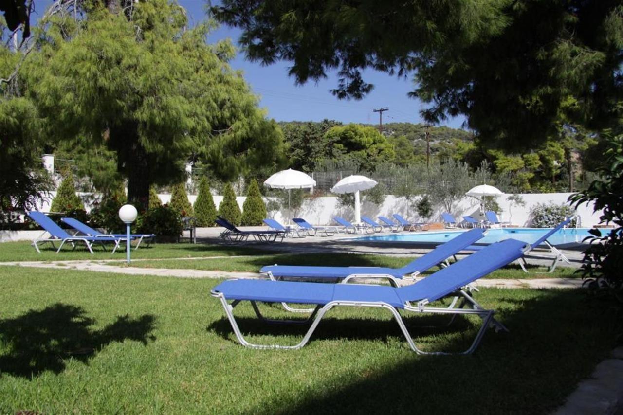 Siagas Beach Hotel Agioi Theodoroi Zewnętrze zdjęcie