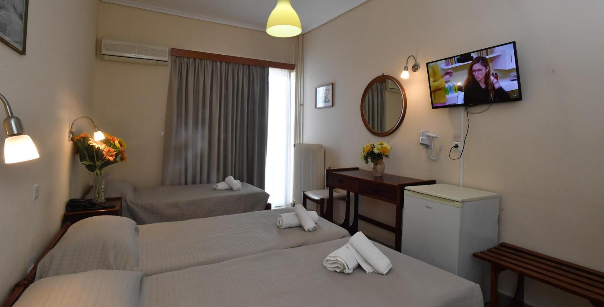 Siagas Beach Hotel Agioi Theodoroi Zewnętrze zdjęcie
